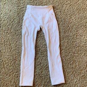 white lulu lemon leggings